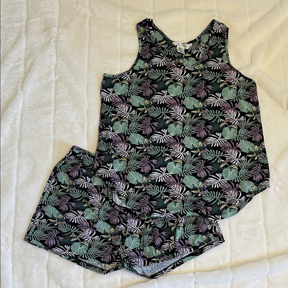 Max Studio Black and Purple Leaf Print Pajama Set